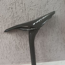 Kit de Canote Race Face e Selim Time Carbon