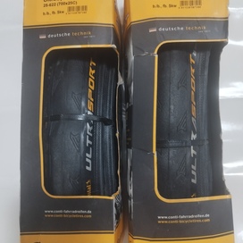 Pneus Continental Ultra Sport II