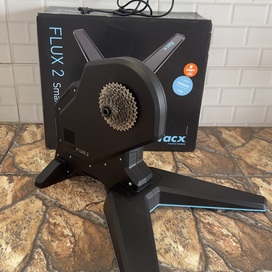 Rolo de Treino Smart Interativo Tacx Flux 2 